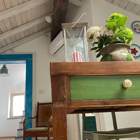 Donna Serena * Aci Castello