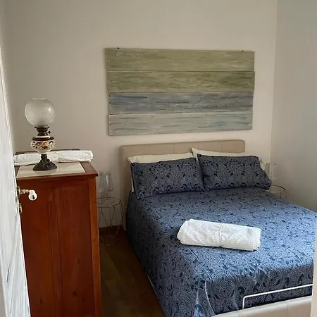Casa vacanze Donna Serena Aci Castello