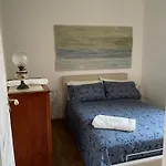 Dom wakacyjny Donna Serena Aci Castello