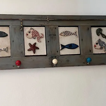 Donna Serena Ачи Костелло